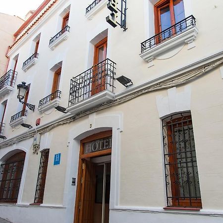 Hotel Castilla Caces Esterno foto